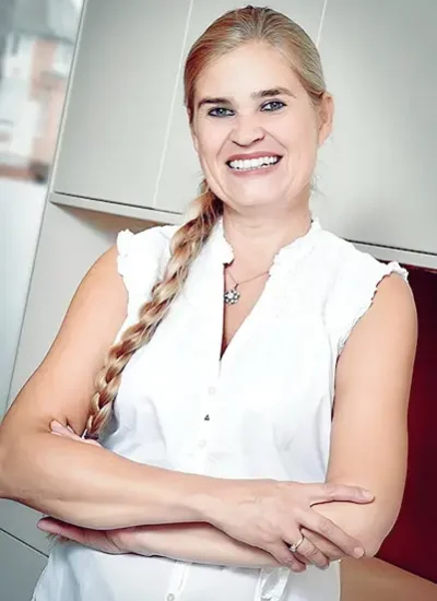 Dr. Alexandra Sell